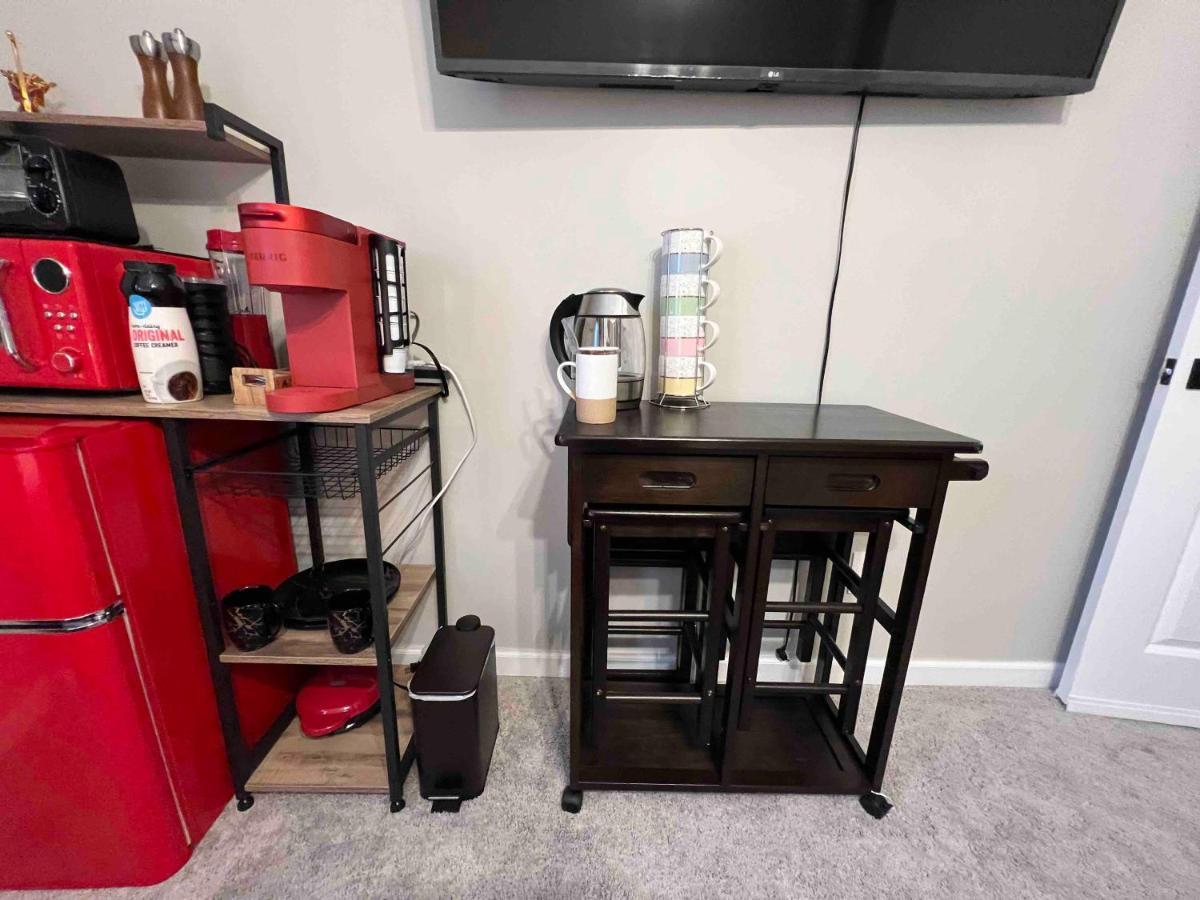 Hometel Premium Guest Suite W/ Private Entrance Ypsilanti Exterior foto