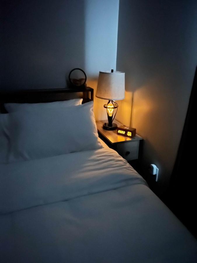 Hometel Premium Guest Suite W/ Private Entrance Ypsilanti Exterior foto